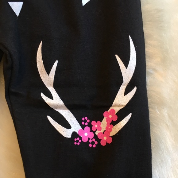 Oh Deer Look Who's Here  3 Piece Winter Set - Picture 6 of 6